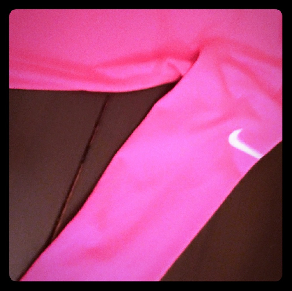 Nike dri fit top